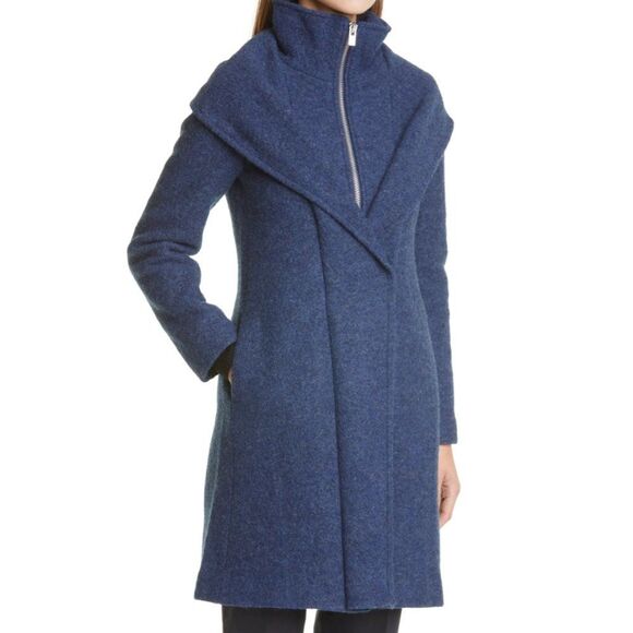Club Monaco Kasppere Wool Coat - Picture 3 of 3